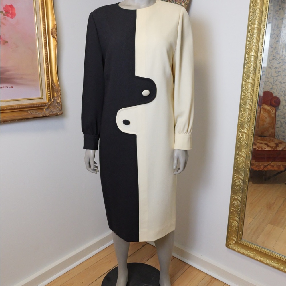 Vintage 1980’s Black and White Sheath Dress with Cuffed Long Sleeves